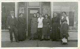 Mrs. W.W. Miller, Lenora, Harold Parnell and Others