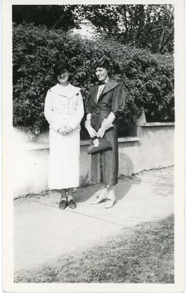 Clarrie Hodgson and Evelyn Norgord