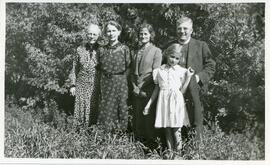 Bulleyment Family and Mrs. Shaw in Biggar, SK