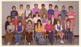 Mrs. Heese's Grade Four Class of 1974-75