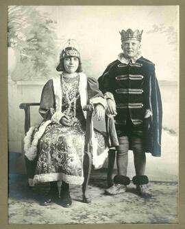 Young couple in royal costume