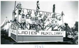 Women's Auxiliary parade float 1941