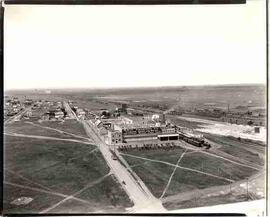Aerial view of Swift Canadian Co. Ltd. plant, Moose Jaw