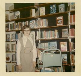 Connie Kahovec - Student Library Volunteer