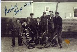 Fiske hockey team - 1947