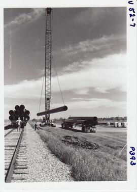 Pipe line, unloading pipe from rail cars