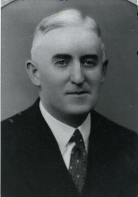 Mayor Neil McVicar
