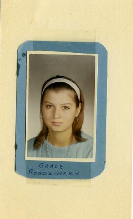 Grace Rogozinsky - Student Library Volunteer