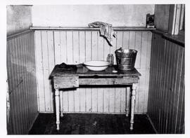 Historic Photos - Schools - ca. 1900-1960 - Wash Facilities