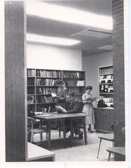 STF Building - Spadina Crescent 1957-58 - Library