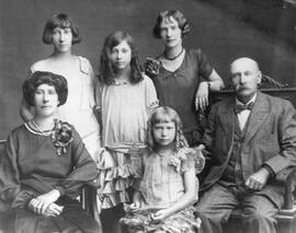 Seager Wheeler and Family