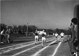 Track and Field Race - Action
