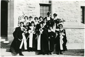 Convocation - Women Graduates - 1917 - Group Photo