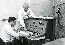 Dr. Rudy Abramovitch and Dr. Jim Pepper - In Lab
