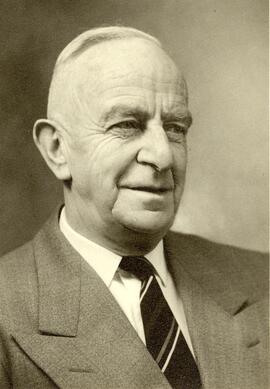 J.V. Bateman - Portrait