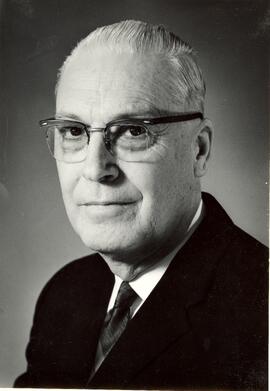 Dr. Wilf Rae - Portrait