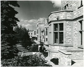 Saskatchewan Hall - Courtyard