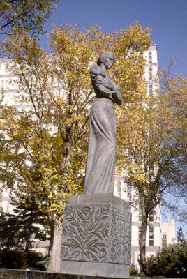 Statues - Lesya Ukrainka