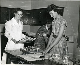 College of Home Economics - Class in Session
