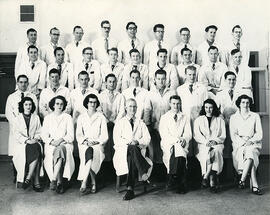College of Medicine - Students - 1952