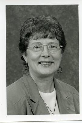 Dr. Yvonne Brown - Portrait