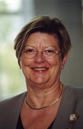 Pauline Molder - Portrait
