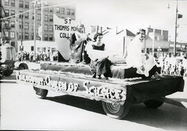 Homecoming Week - Parade Floats
