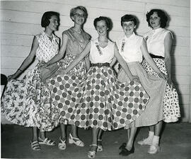Farm Girls Club - Dressmaking