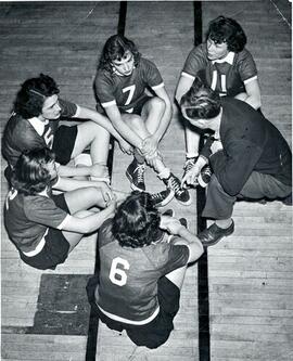 University of Saskatchewan Huskiettes Basketball Team - Action