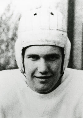 University of Saskatchewan Huskies Football Team - Herb Pinder Sr. - Portrait
