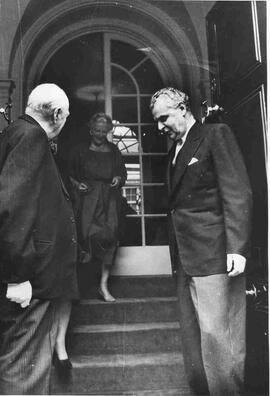 John Diefenbaker meets with Sir Winston Churchill