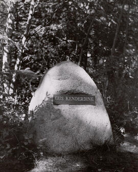 Gus Kenderdine - Memorial
